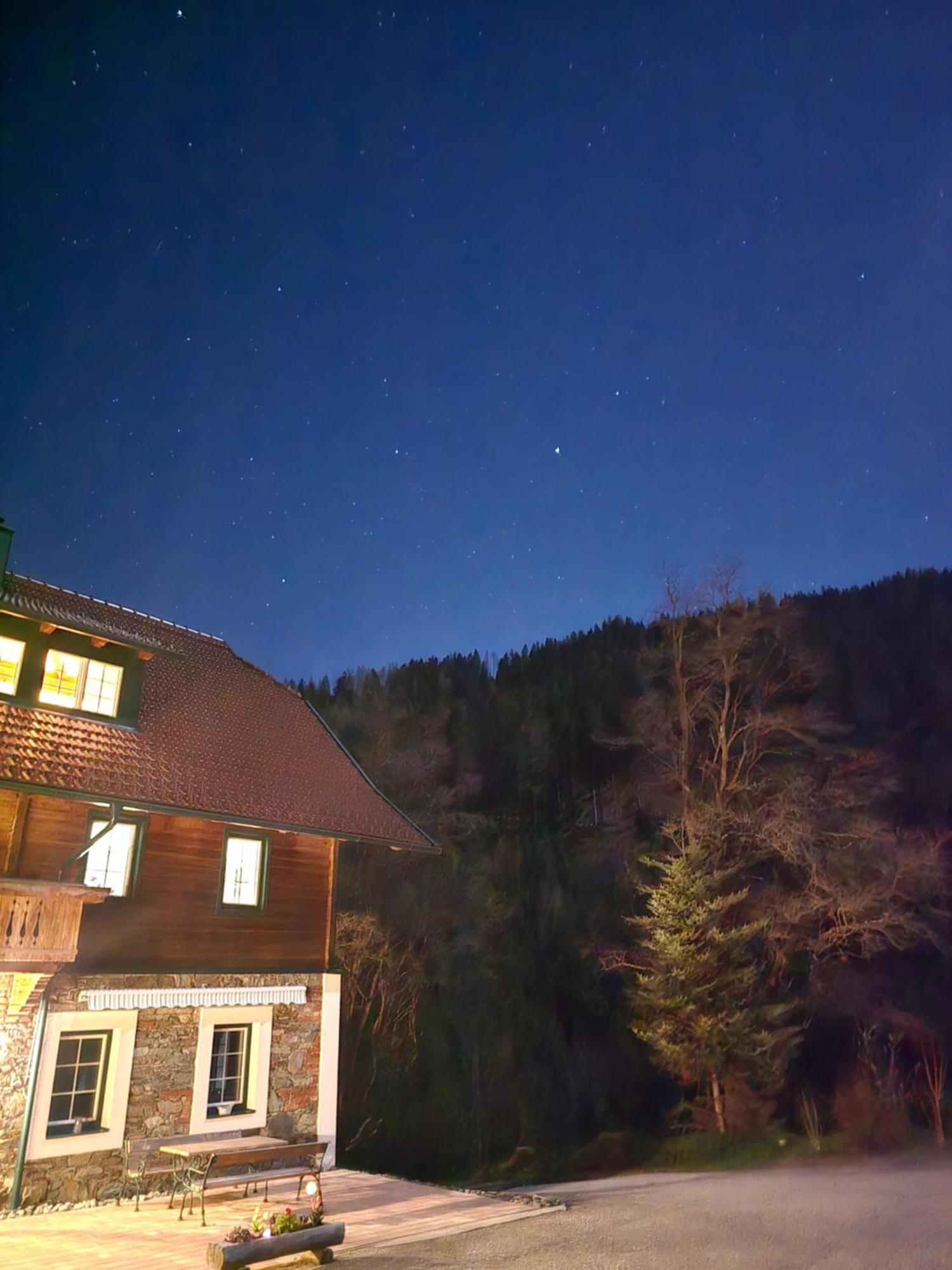 Landhaus Gruenjuwel Himmelberg Exterior photo